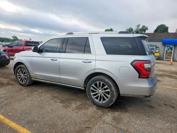 1FMJU2AT8JEA19179 2018 FORD EXPEDITION - Image 2