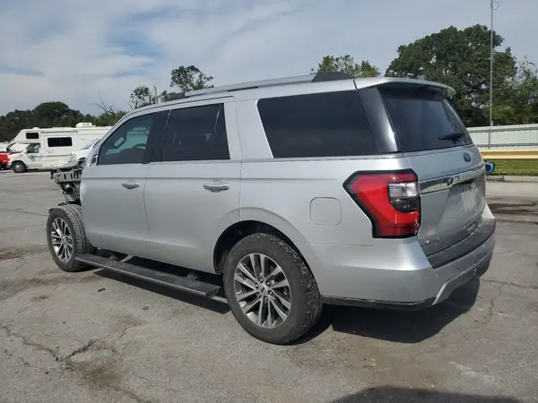 1FMJU2AT8JEA34099 2018 FORD EXPEDITION - Image 2