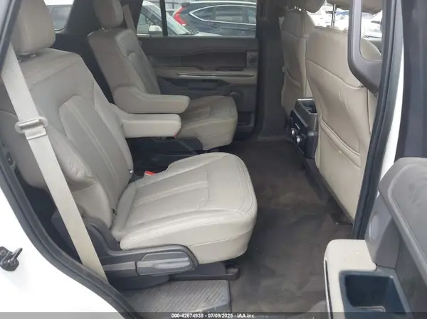 1FMJU2AT8JEA65529 2018 FORD EXPEDITION - Image 8