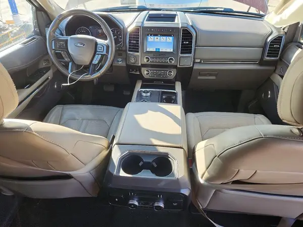 1FMJU2AT8KEA13044 2019 FORD EXPEDITION - Image 8