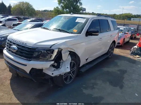 1FMJU2AT8KEA52619 2019 FORD EXPEDITION - Image 2