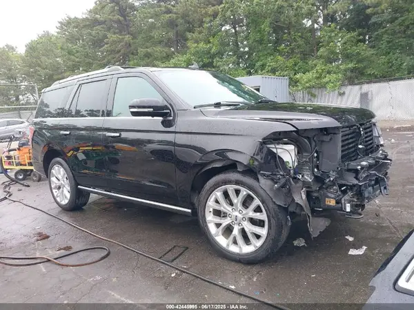 1FMJU2AT8KEA53088 2019 FORD EXPEDITION - Image 1