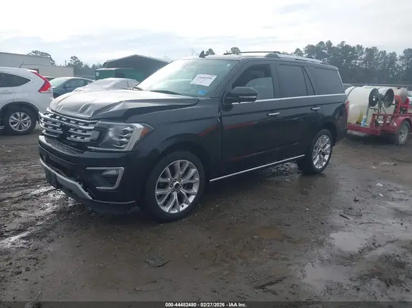 1FMJU2AT8KEA61580 2019 FORD EXPEDITION - Image 2