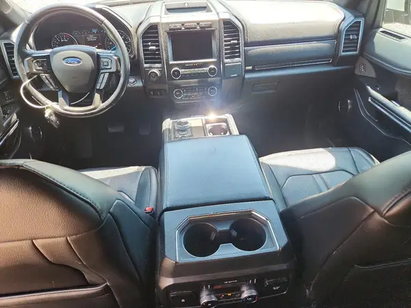 1FMJU2AT8KEA69825 2019 FORD EXPEDITION - Image 8