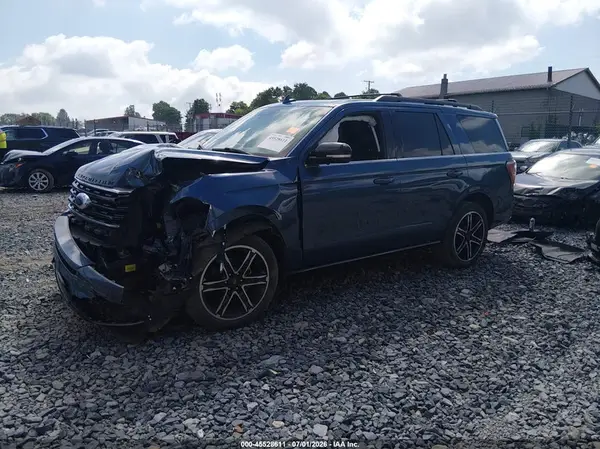 1FMJU2AT8KEA86978 2019 FORD EXPEDITION - Image 2