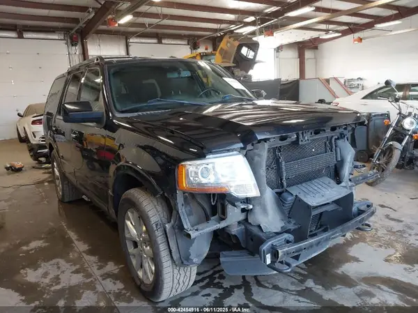 1FMJU2AT9HEA10095 2017 FORD EXPEDITION - Image 1