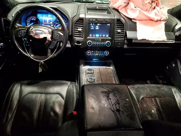 1FMJU2AT9JEA41823 2018 FORD EXPEDITION - Image 8