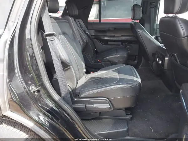 1FMJU2AT9JEA42101 2018 FORD EXPEDITION - Image 8