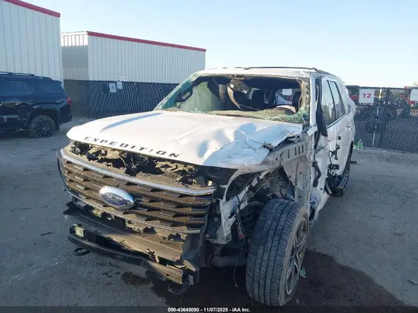1FMJU2AT9KEA52631 2019 FORD EXPEDITION - Image 2