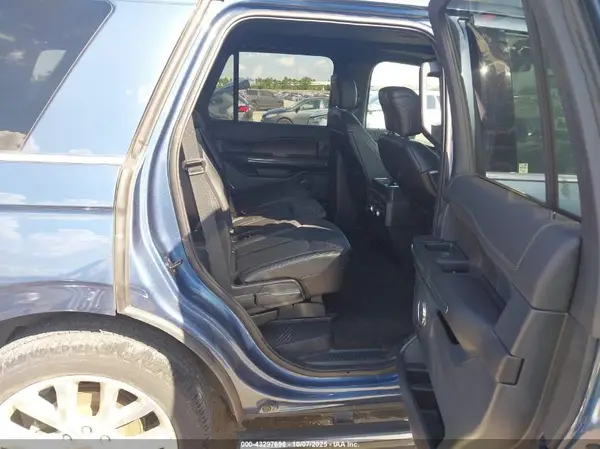 1FMJU2AT9KEA68537 2019 FORD EXPEDITION - Image 8