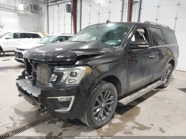 1FMJU2AT9MEA23228 2021 FORD EXPEDITION - Image 2