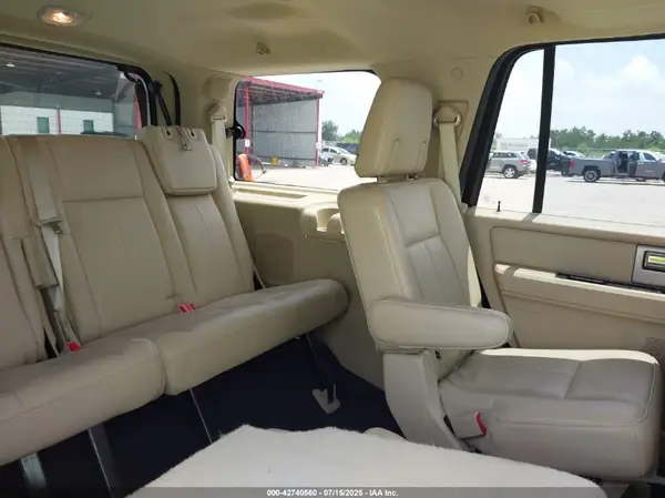 1FMJU2ATXHEA32848 2017 FORD EXPEDITION - Image 8