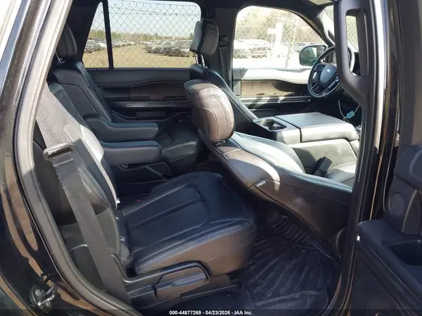 1FMJU2ATXJEA24917 2018 FORD EXPEDITION - Image 8