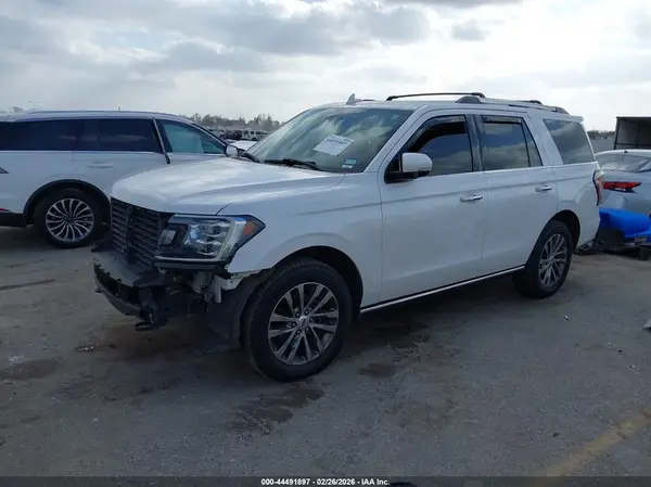 1FMJU2ATXJEA45881 2018 FORD EXPEDITION - Image 2