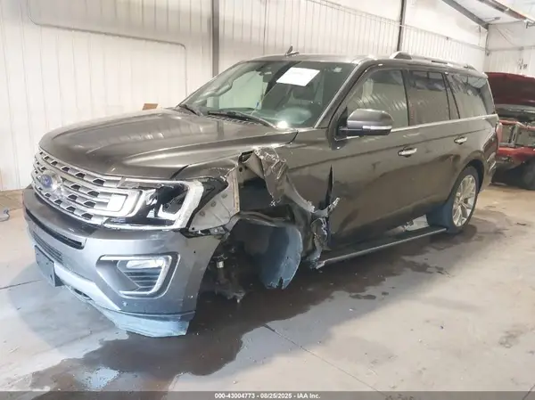 1FMJU2ATXKEA30749 2019 FORD EXPEDITION - Image 2