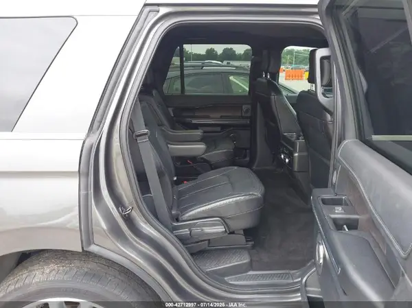 1FMJU2ATXKEA69499 2019 FORD EXPEDITION - Image 8