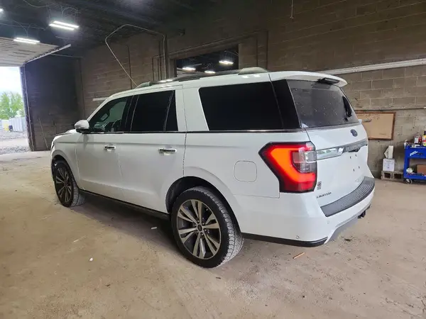 1FMJU2ATXMEA71711 2021 FORD EXPEDITION - Image 2