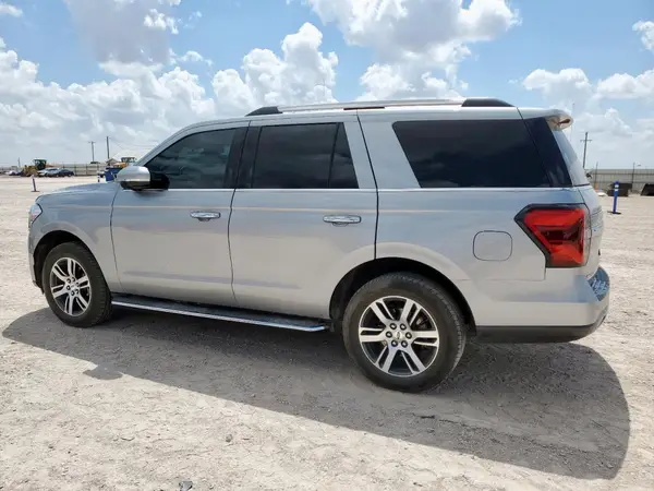 1FMJU2ATXNEA35857 2022 FORD EXPEDITION - Image 2