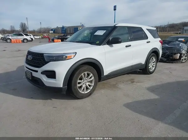1FMSK7BH0MGA27576 2021 FORD EXPLORER - Image 2