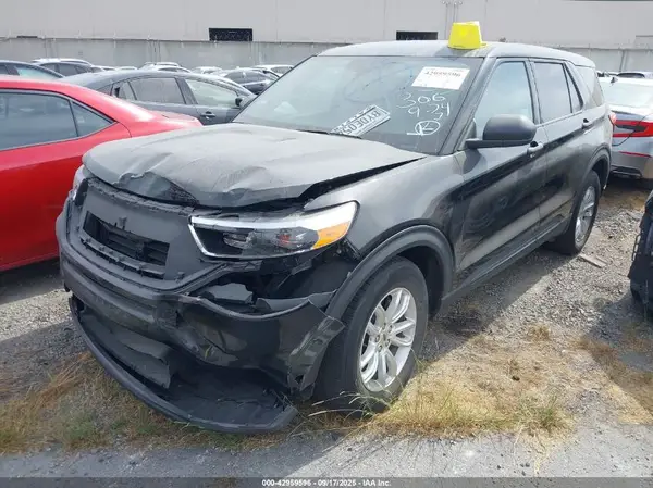 1FMSK7BH0MGB91345 2021 FORD EXPLORER - Image 2