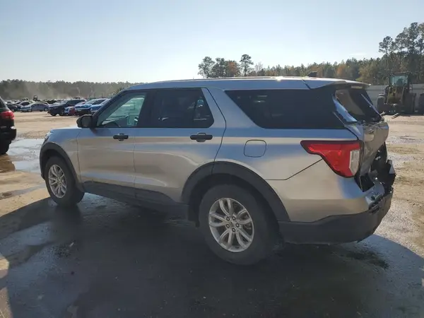 1FMSK7BH1MGA11399 2021 FORD EXPLORER - Image 2
