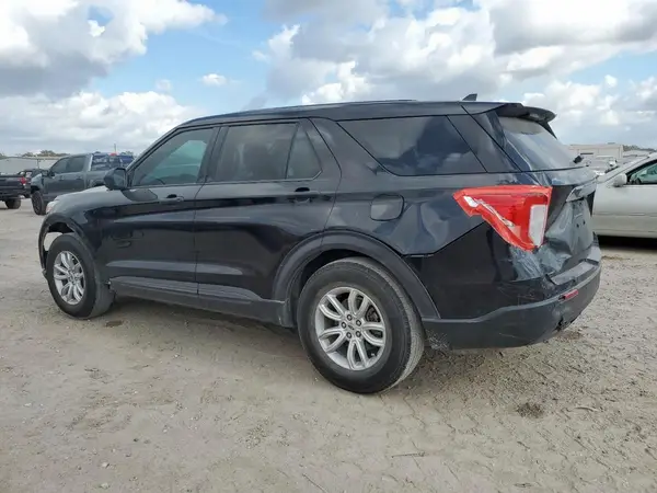 1FMSK7BH1MGA23648 2021 FORD EXPLORER - Image 2