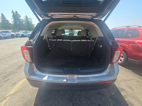 1FMSK7BH1PGA34704 2023 FORD EXPLORER - Image 2