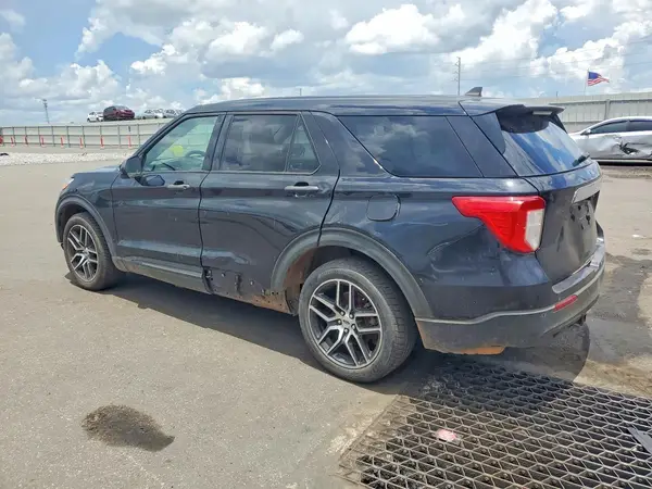 1FMSK7BH2MGB11561 2021 FORD EXPLORER - Image 2