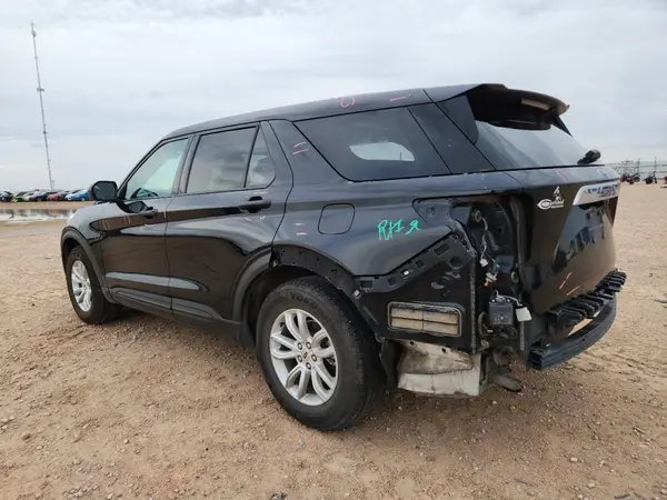 1FMSK7BH3MGB16932 2021 FORD EXPLORER - Image 2