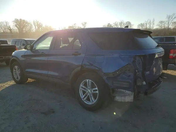 1FMSK7BH4NGB93987 2022 FORD EXPLORER - Image 2