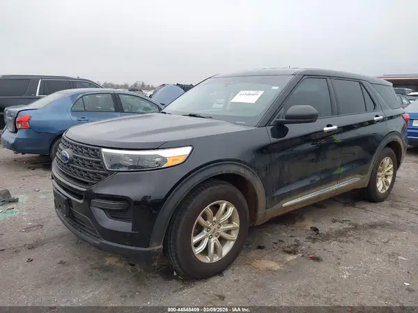 1FMSK7BH5MGA04410 2021 FORD EXPLORER - Image 2