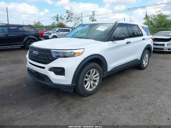 1FMSK7BH5MGB12722 2021 FORD EXPLORER - Image 2