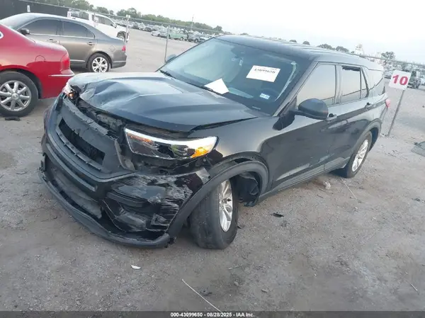 1FMSK7BH5MGB15264 2021 FORD EXPLORER - Image 2