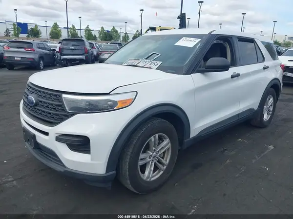1FMSK7BH5NGB30705 2022 FORD EXPLORER - Image 2