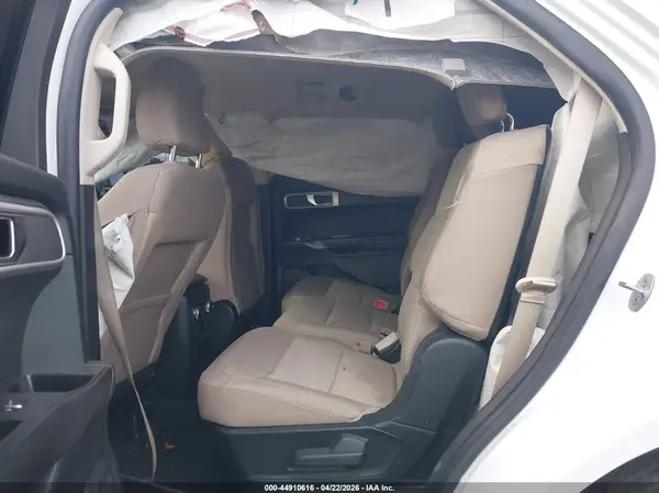 1FMSK7BH5NGB30705 2022 FORD EXPLORER - Image 8