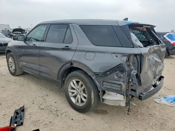 1FMSK7BH6MGA39859 2021 FORD EXPLORER - Image 2