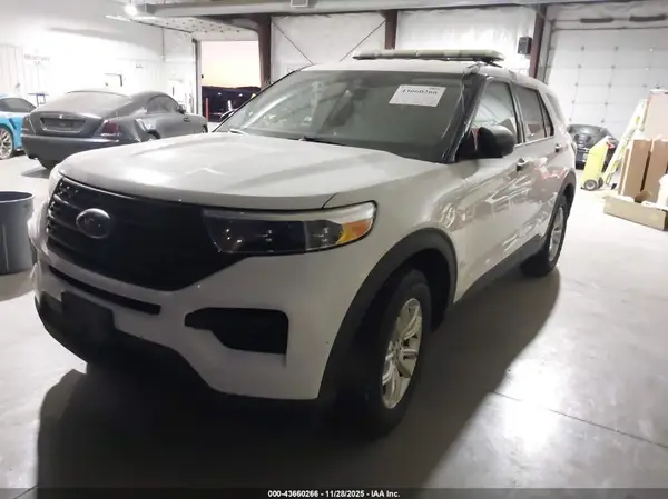 1FMSK7BH6MGC41259 2021 FORD EXPLORER - Image 2