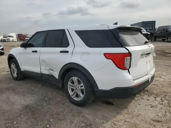 1FMSK7BH7NGB30639 2022 FORD EXPLORER - Image 2