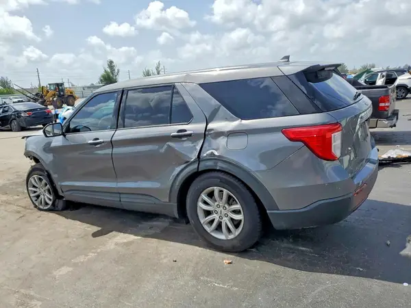 1FMSK7BH8MGA12176 2021 FORD EXPLORER - Image 2