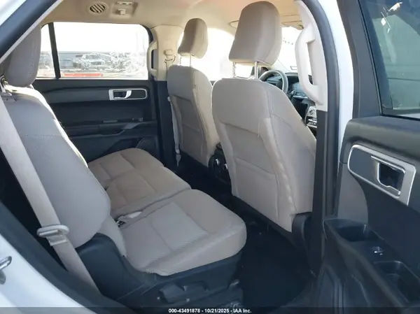 1FMSK7BH8MGA61359 2021 FORD EXPLORER - Image 8
