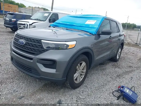 1FMSK7BH8NGB79638 2022 FORD EXPLORER - Image 2