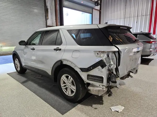 1FMSK7BH8NGB80157 2022 FORD EXPLORER - Image 2