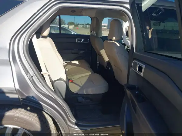 1FMSK7BH9MGA67607 2021 FORD EXPLORER - Image 8