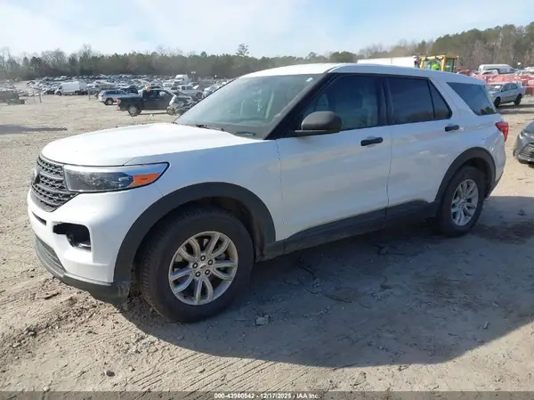 1FMSK7BH9MGA99571 2021 FORD EXPLORER - Image 2