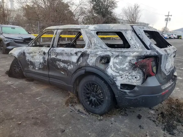 1FMSK7BHXLGB99676 2020 FORD EXPLORER - Image 2