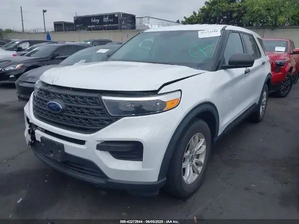 1FMSK7BHXMGA87655 2021 FORD EXPLORER - Image 2