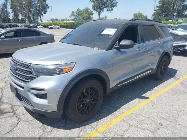 1FMSK7DH0LGA23801 2020 FORD EXPLORER - Image 2