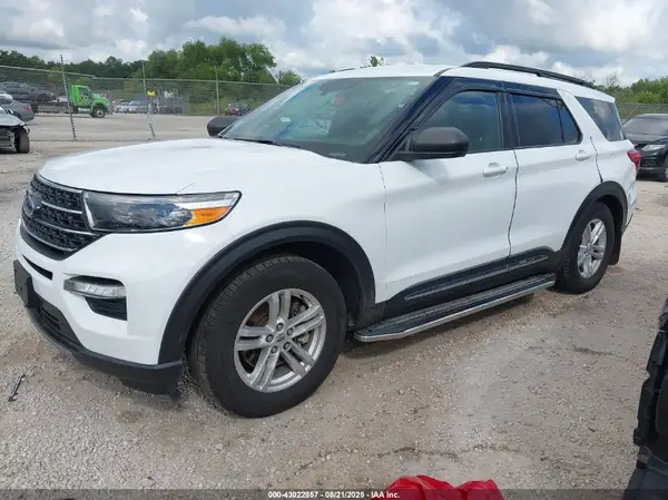 1FMSK7DH0LGC24260 2020 FORD EXPLORER - Image 2
