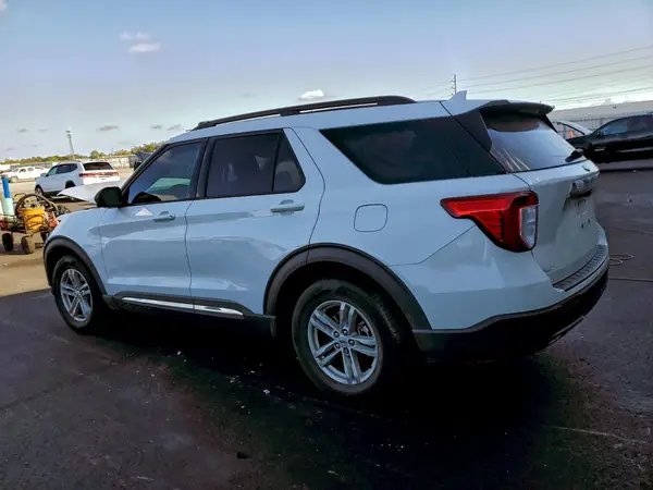1FMSK7DH0LGC75192 2020 FORD EXPLORER - Image 2