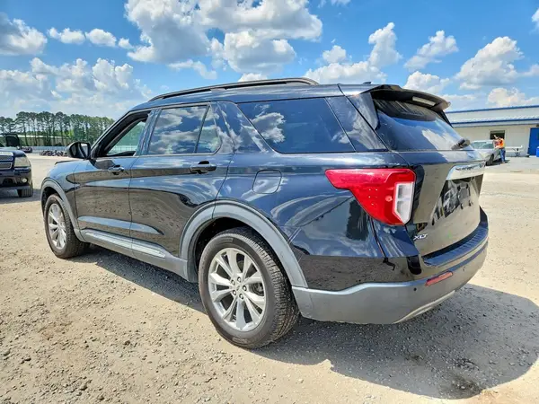 1FMSK7DH0LGD13620 2020 FORD EXPLORER - Image 2